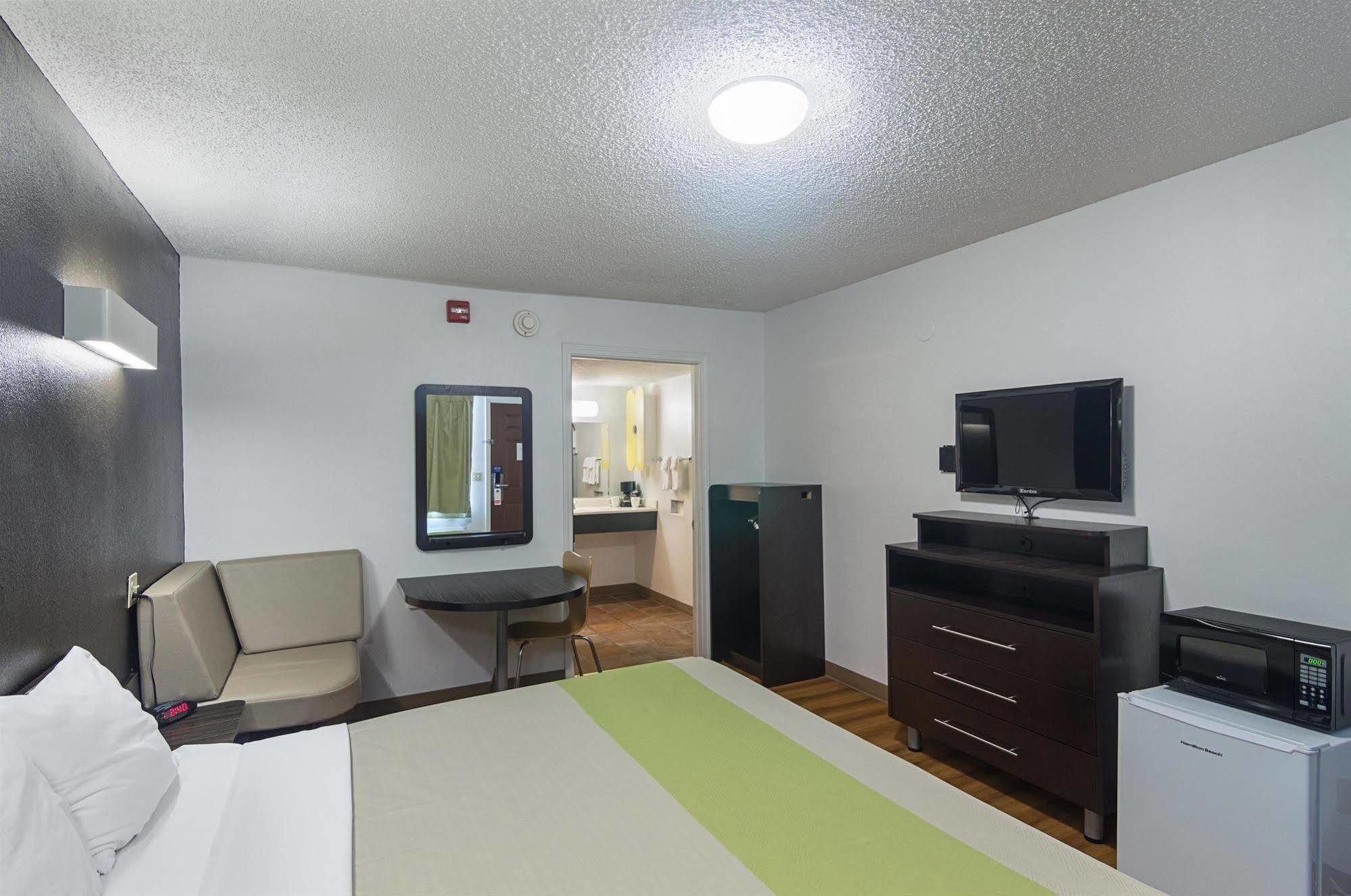Extended Airport By Oyo Hotel Oklahoma City